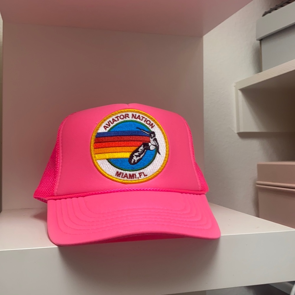 authentic av hat